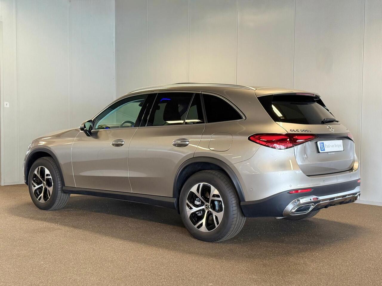 Mercedes-Benz GLC-KLASSE 300e 4 Matic Avantgarde Advanced-PANORAMA-TREKHAAK-KEYLESS-MEMORY-COMPLEET