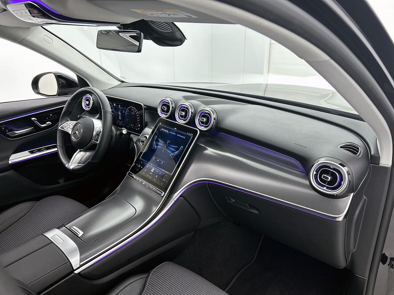 Mercedes-Benz GLC-KLASSE 300 e 4MATIC Luxury Plug-In Hybride | Avantgarde Advanced Plus | Panoramadak | Distronic | 360° camera | Stuur en Stoelverwarming | Inclusief 24 maanden MB Certified garantie voor Europa.