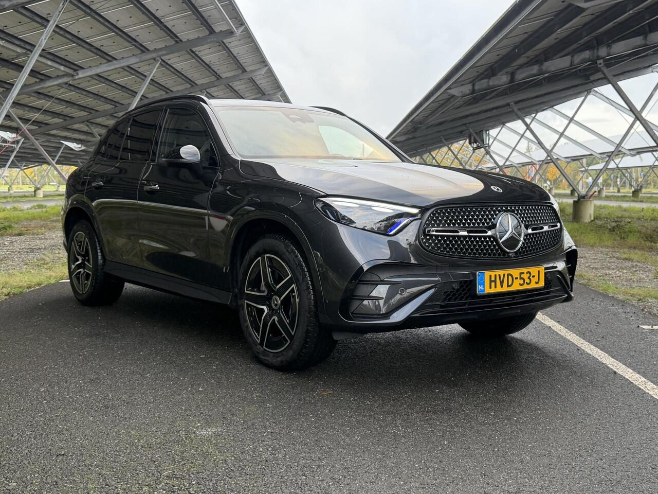 Mercedes-Benz GLC-KLASSE 400e 4MATIC AMG Line | Night | Panoramadak | Trekhaak | Memory stoelen | Digital light | Sfeerverlichting |