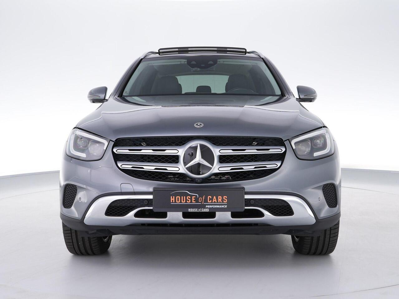 Mercedes-Benz GLC-KLASSE 300e 320pk 4MATIC Business Solution |BTW|dealer onderhouden|panoramadak|Burmester|elek. trekhaak|Apple Carplay|360 camera|stoelverwarming voor & achter|climate control|blind spot|