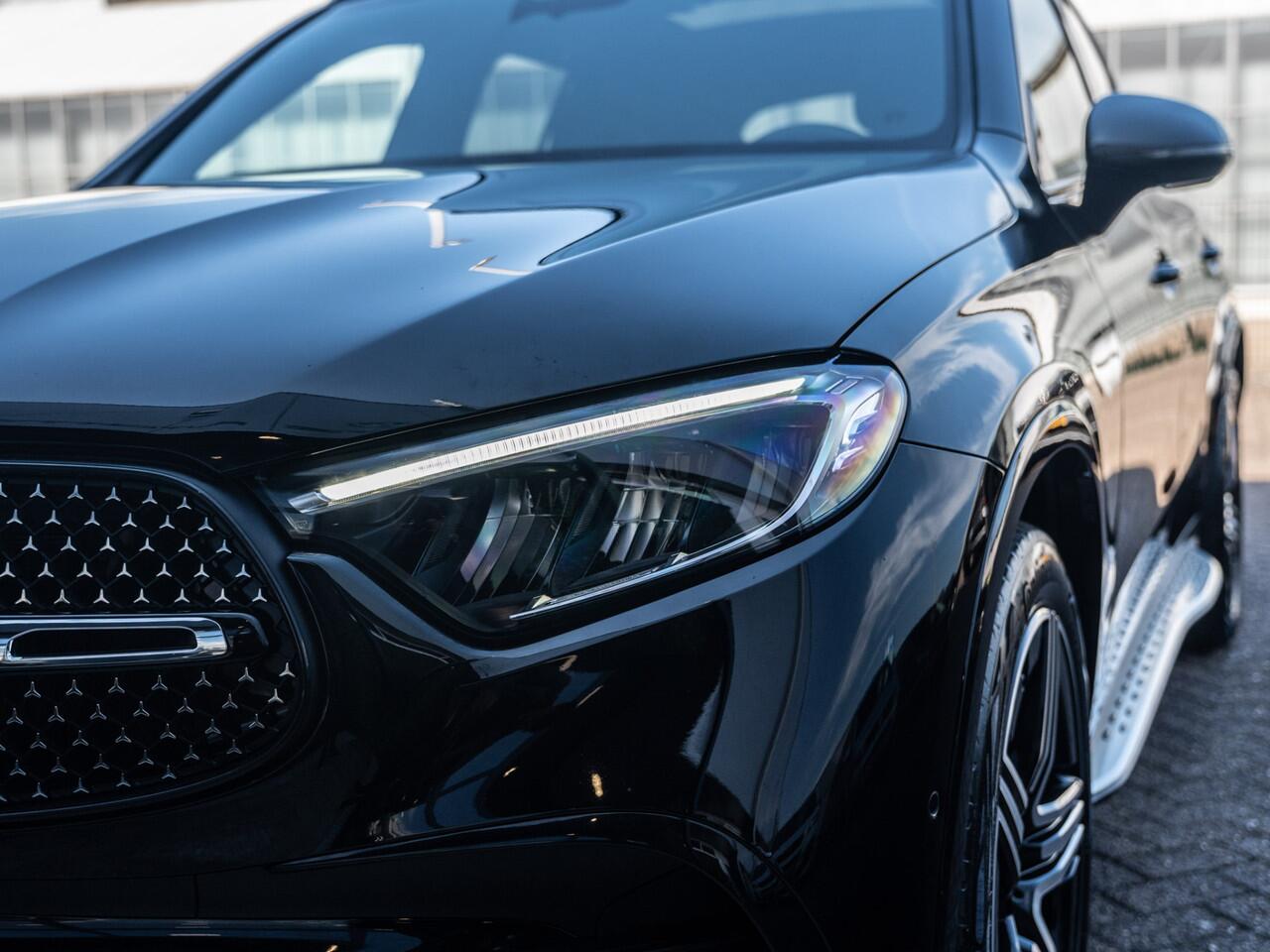 Mercedes-Benz GLC-KLASSE 200 4MATIC AMG Line | Night | Pano | Memory | Burmester | BTW |