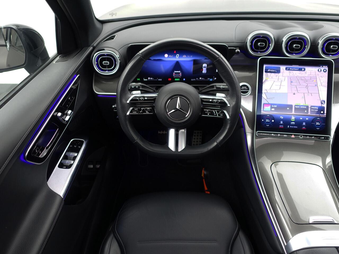 Mercedes-Benz GLC-KLASSE 300e 4MATIC AMG Line- Laser Led, Panoramadak, Carbon, 360 Camera, Sfeerverlichting, Memory Seats