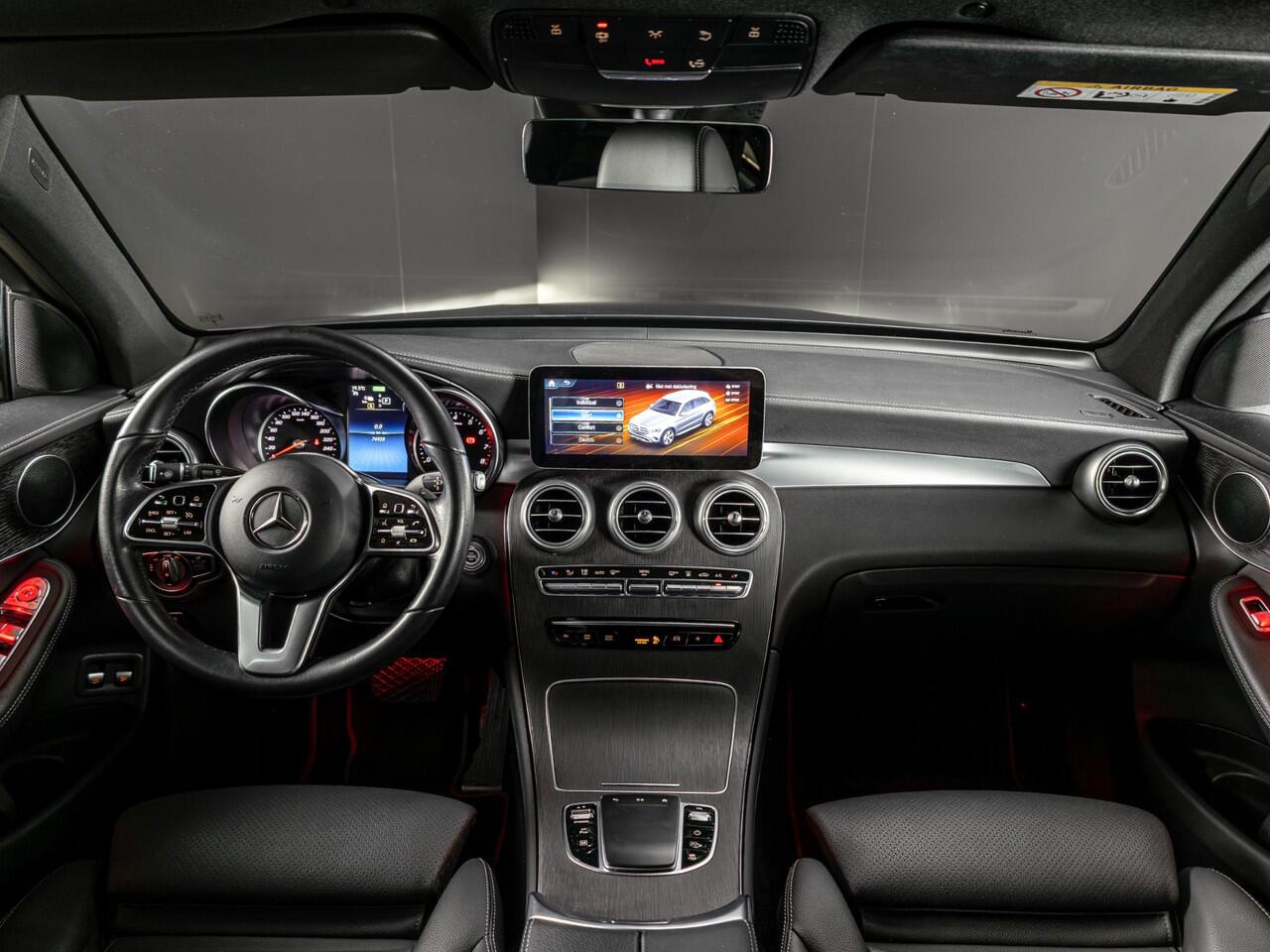 Mercedes-Benz GLC-KLASSE 300e 4MATIC Panorama dak