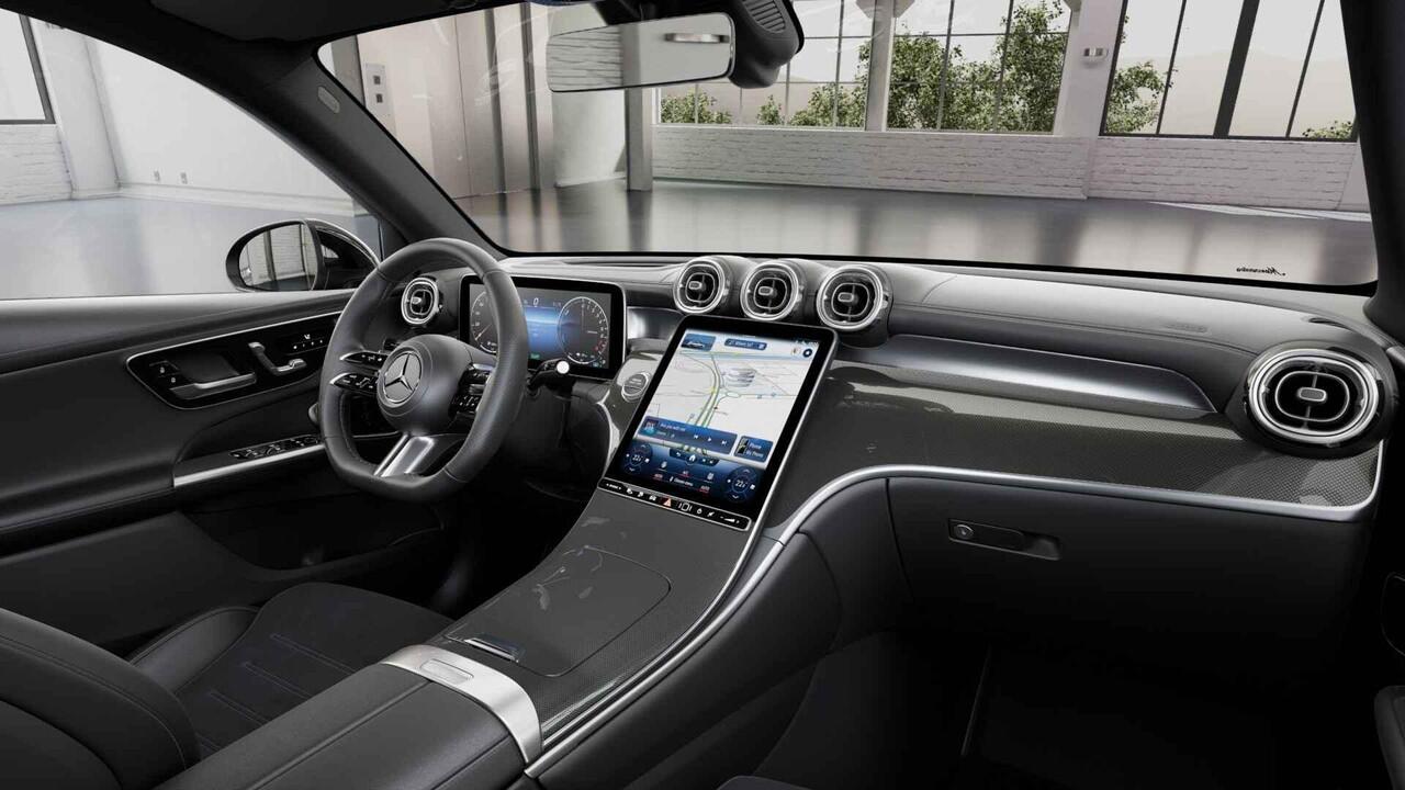 Mercedes-Benz GLC-KLASSE 300e 4MATIC AMG Line | Premium plus | Trekhaak | Distronic | Night pakket | Winter pakket |