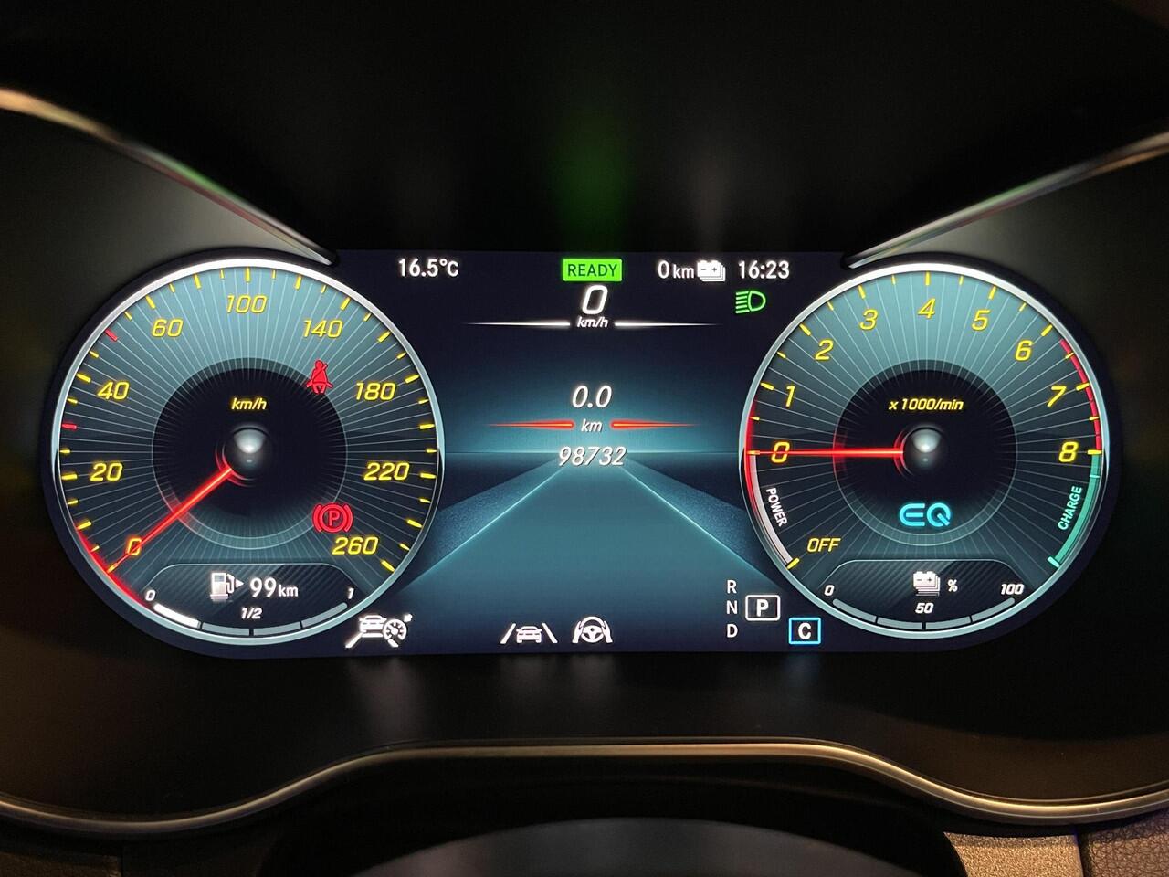 Mercedes-Benz GLC-KLASSE 300e 4MATIC AMG Line 19"/Panoramadak/Dodehoek/Adaptieve cruise/Keyless/Burmester/Matrix LED/Apple Carplay & Android Auto/Stoelverwarming/Elektrische klep