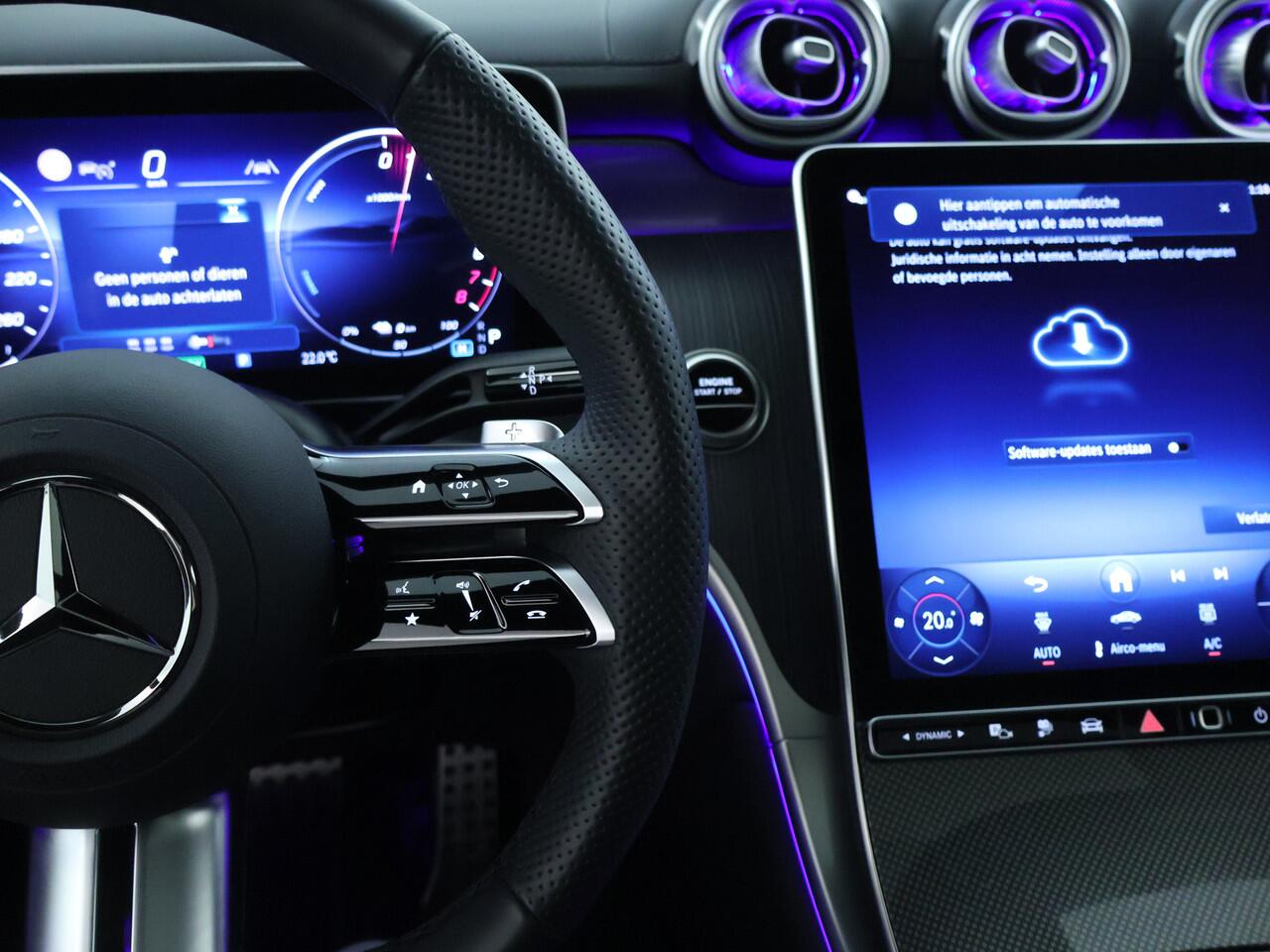 Mercedes-Benz GLC-KLASSE 300 e 4MATIC AMG Plug-In Hybride | Edition AMG-Line | Panorama Schuif-Kanteldak | Alarm Klasse 3 | Trekhaak | Burmester® | Inclusief 24 maanden MB Certified garantie voor Europa.