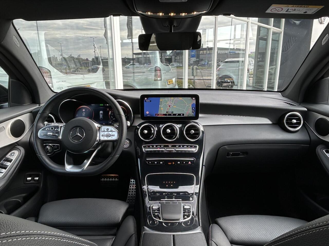 Mercedes-Benz GLC-KLASSE Coupé 300e 4MATIC AMG | Digitaal Dashboard