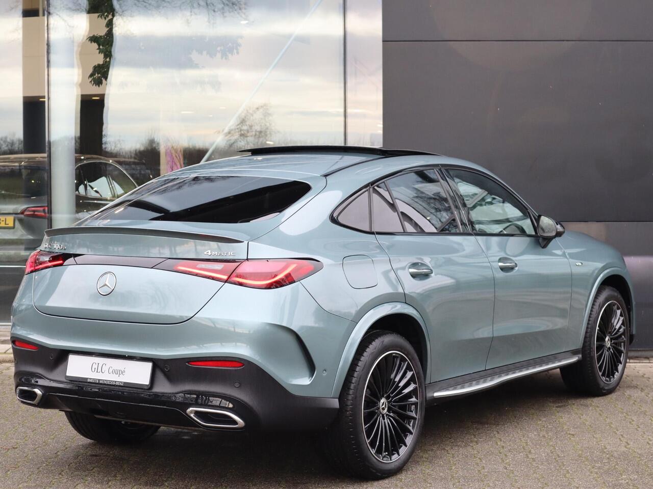 Mercedes-Benz GLC-KLASSE Coupé 300 e 4MATIC Coupé AMG line