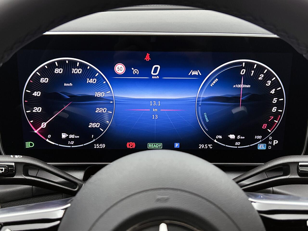 Mercedes-Benz GLC-KLASSE 400e 4MATIC Sport Edition | Trekhaak | AMG Premium | Parkeerpakket met 360°-camera | Memorypakket | URBAN GUARD voertuigbescherming plus | EASY PACK achterklep | KEYLESS GO |