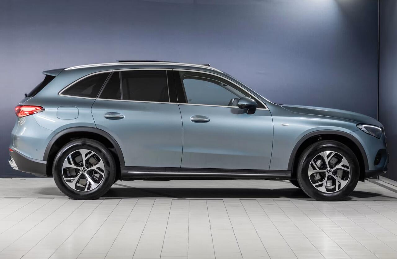Mercedes-Benz GLC-KLASSE 300de 4MATIC Plug-in Hybrid Panoramadak Stoelkoeling Head-Up Memory Trekhaak LED Keyless-Go Stuurverwarming Stoelverwarming