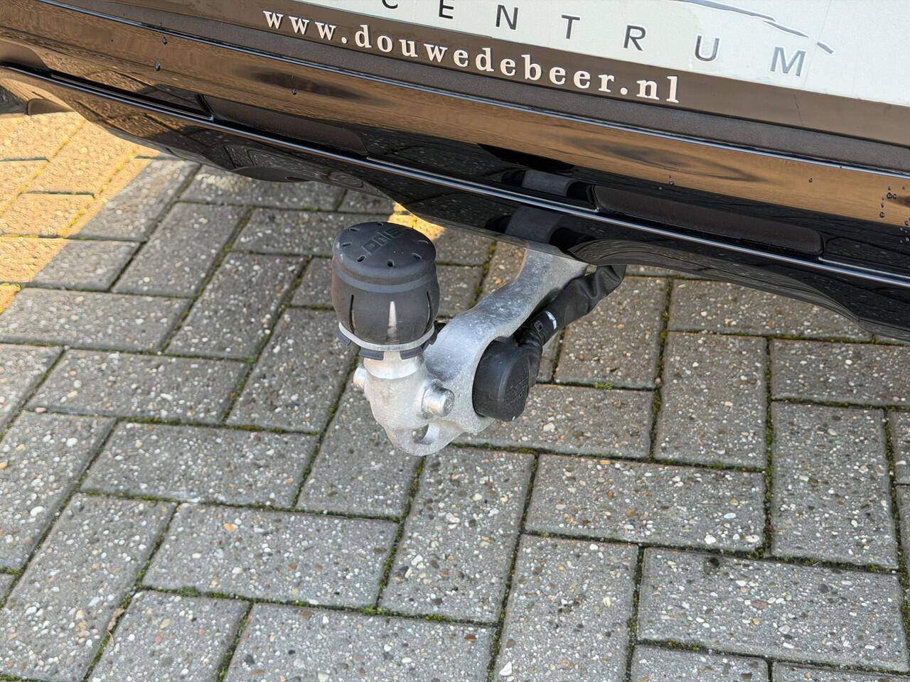 Mercedes-Benz GLC-KLASSE Coupé 300e 4MATIC AMG Line Plus Pano-Dak | Trekhaak | 360-camera | Keyless | Excl. Leer