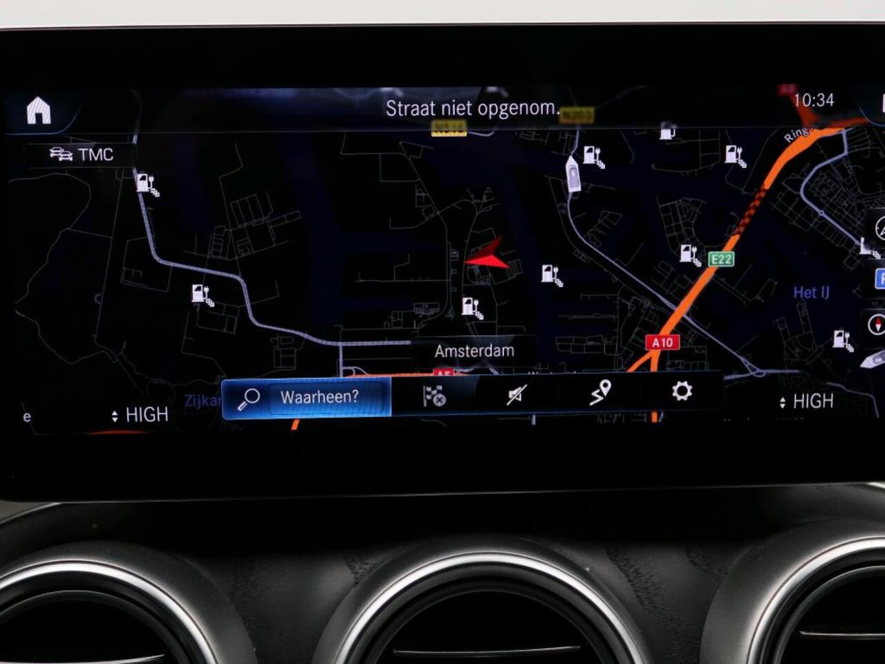 Mercedes-Benz GLC-KLASSE Coupé 300 e 4MATIC AMG Nightpakket | Schuifdak | Alarm | Burmester® | Keyless Go | 360° Camera | Sfeerverlichting | Inclusief 24 maanden Mercedes-Benz Certified garantie voor Europa.