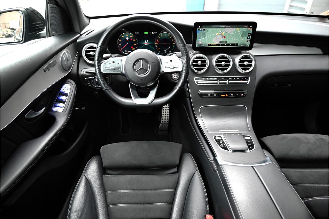 Mercedes-Benz GLC-KLASSE 300e 4MATIC AMG / PANO / NIGHT / BURMESTER / LED / 360 CAMERA / FABRIEKSGARANTIE 11-2027 / NL AUTO