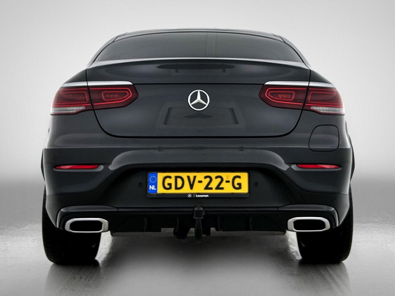 Mercedes-Benz GLC-KLASSE 300e 4MATIC Premium Plus | Burmester | Schuifdak | Distronic | MultiBeam | Trekhaak | Inclusief 24 maanden MB Certified garantie voor Europa.