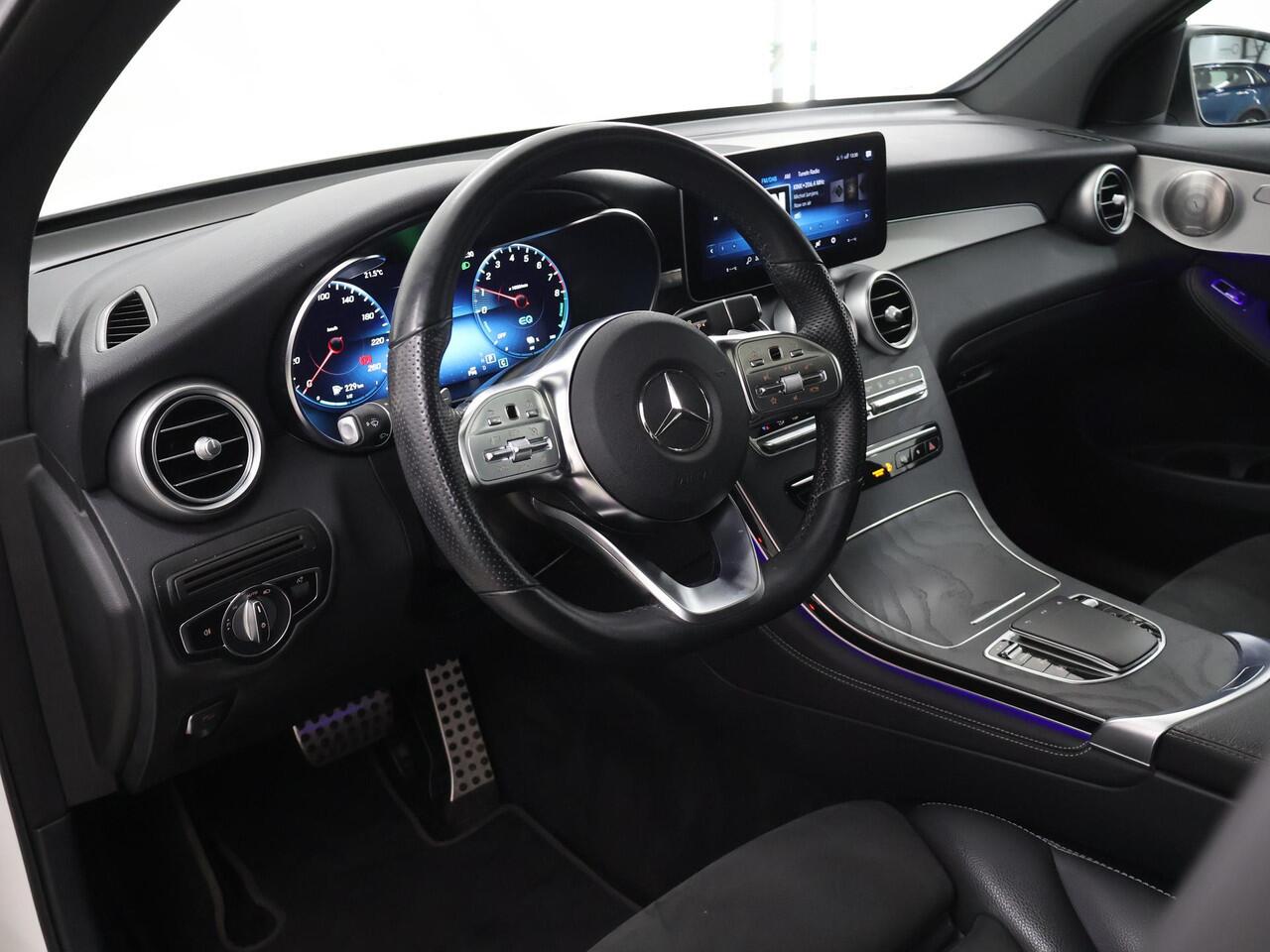 Mercedes-Benz GLC-KLASSE Coupé 300e 4MATIC Business Solution AMG | Night | Schuif/kanteldak | Burmester | Multibeam | 360 graden camera |