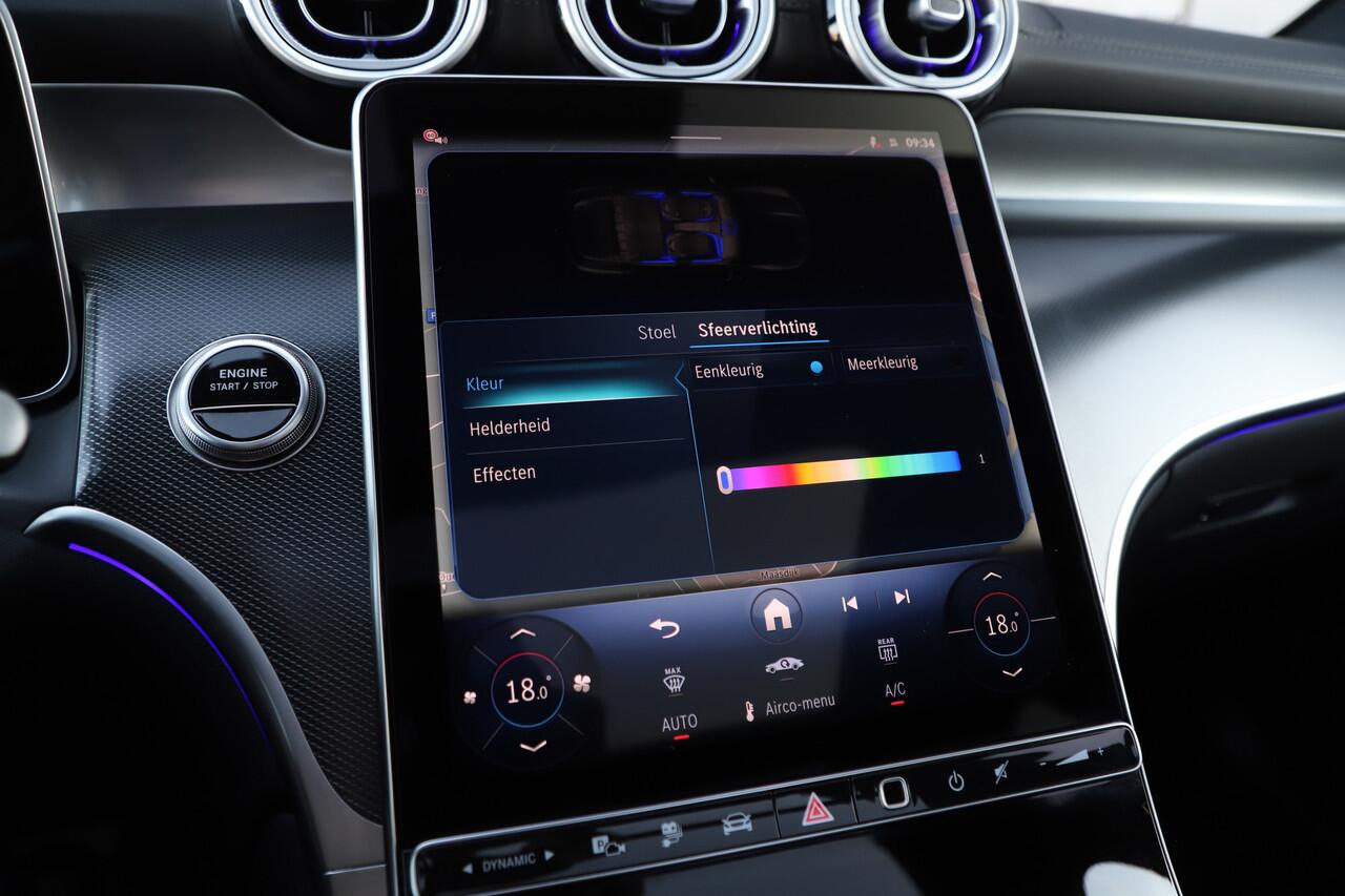 Mercedes-Benz GLC-KLASSE 300e AMG 4-Matic | 313PK | Pano | Sfeerverlichting | Distronic | Memory | Stuurwielverw. | Standkachel | Trekhaak | Stoelverw. | 2025.