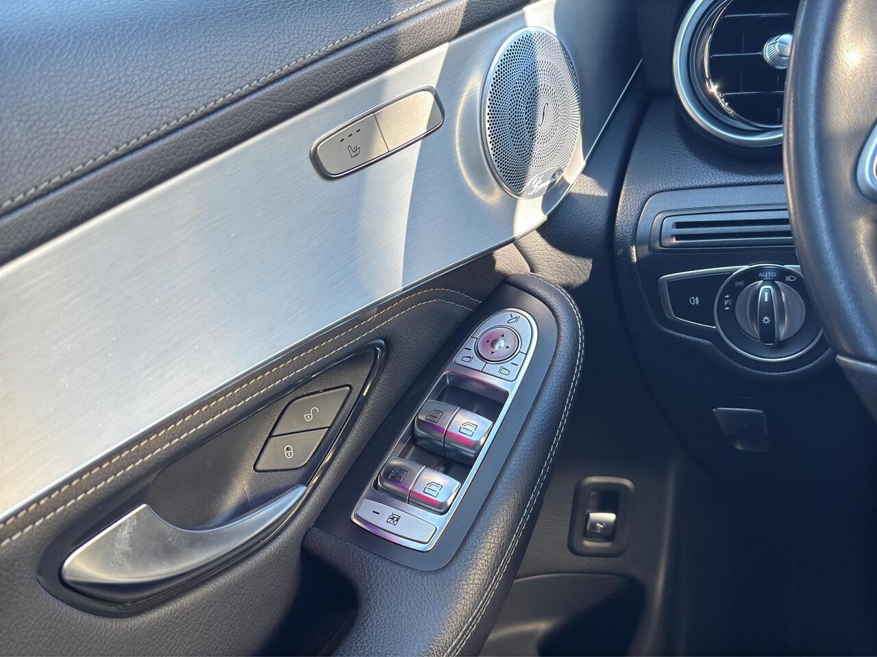 Mercedes-Benz GLC-KLASSE Coupé GLC 220 d 4MATIC AMG Pano Leder Burmester