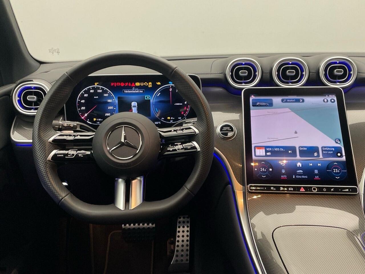 Mercedes-Benz GLC-KLASSE 300de 4MATIC AMG Line Diesel Plug-In Hybride Trekhaak Distronic Memory Stuurverwarming