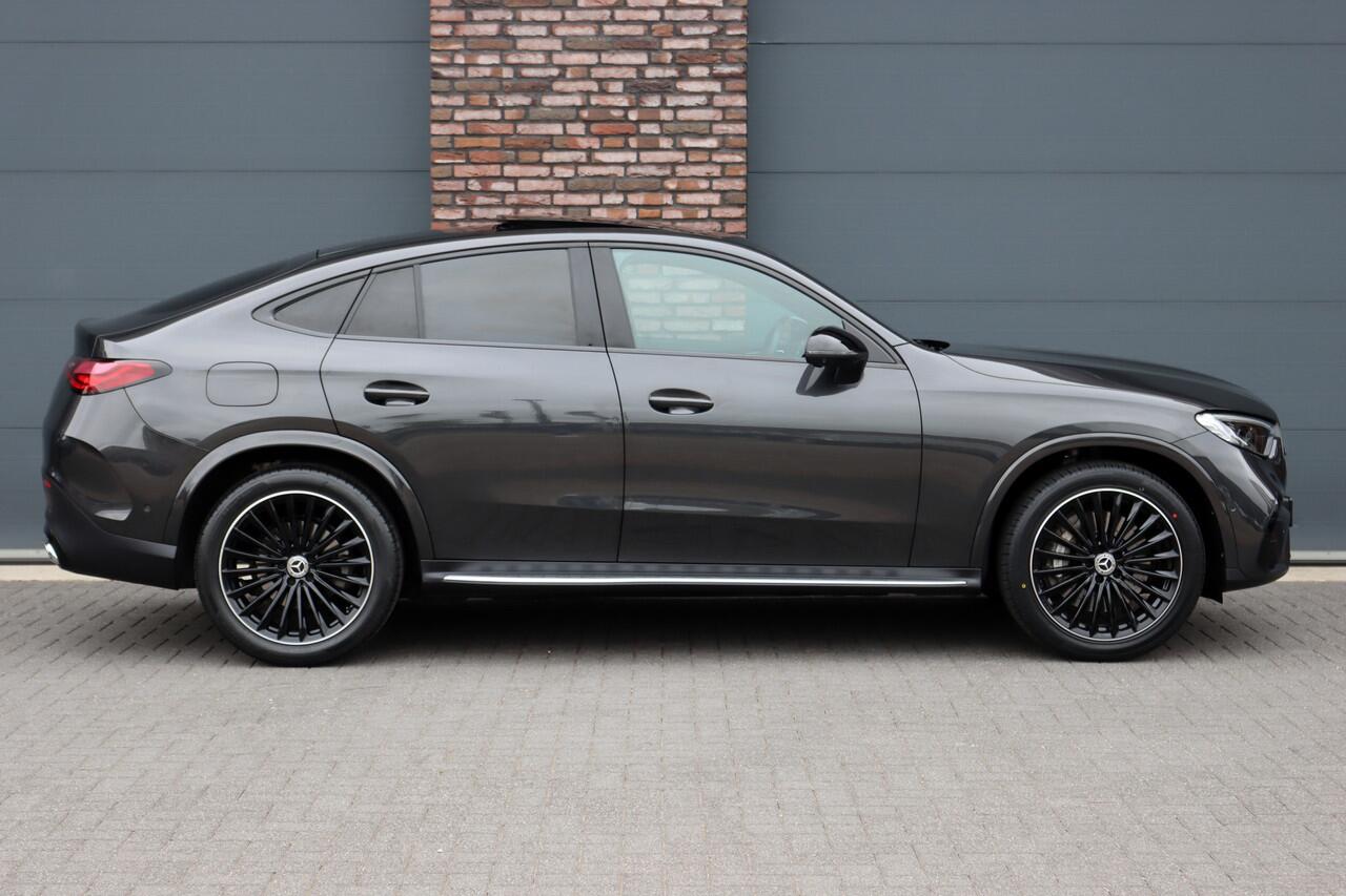 Mercedes-Benz GLC-KLASSE Coupé 300 4MATIC AMG Line Aut9 | Panoramadak | Distronic Pro | Trekhaak | Verwarmd Stuurwiel | Surround Camera | Memory | Nightpakket | Sfeerverlichting |