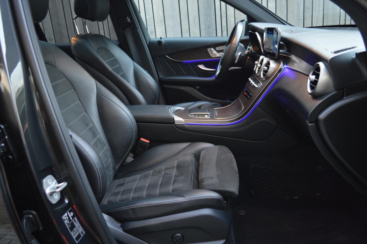 Mercedes-Benz GLC-KLASSE 300e 4MATIC AMG Led Panorama Memory Virtual Camera Trekh Pdc