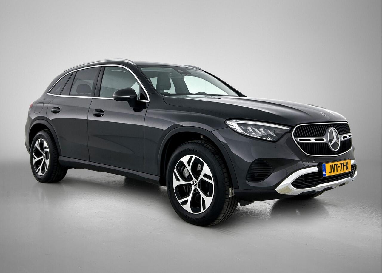 Mercedes-Benz GLC-KLASSE 300 e 4MATIC Plug-In Hybride | Trekhaak | Stuur en Stoelverwaming | Sfeerverlichting | Memory | Dode Hoek Ass | Inclusief 24 maanden Mercedes-Benz Certified garantie voor Europa.