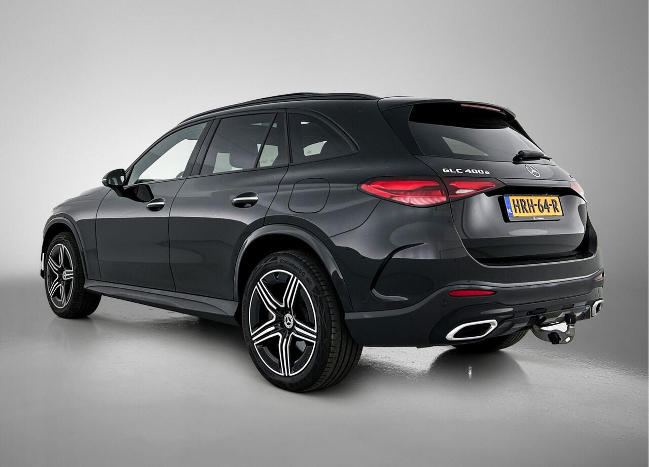 Mercedes-Benz GLC-KLASSE 400 e 4-MATIC AMG Plug-In Hybride | Night Pakket | Trekhaak af fabriek | Panorama Schuif/Kanteldak | Digital Light | Elektr. Memory Seats | Distronic | 360gr Camera | Winter Pakket Premium Pakket | Inclusief 24 maanden MB Certified garantie voor Europa.