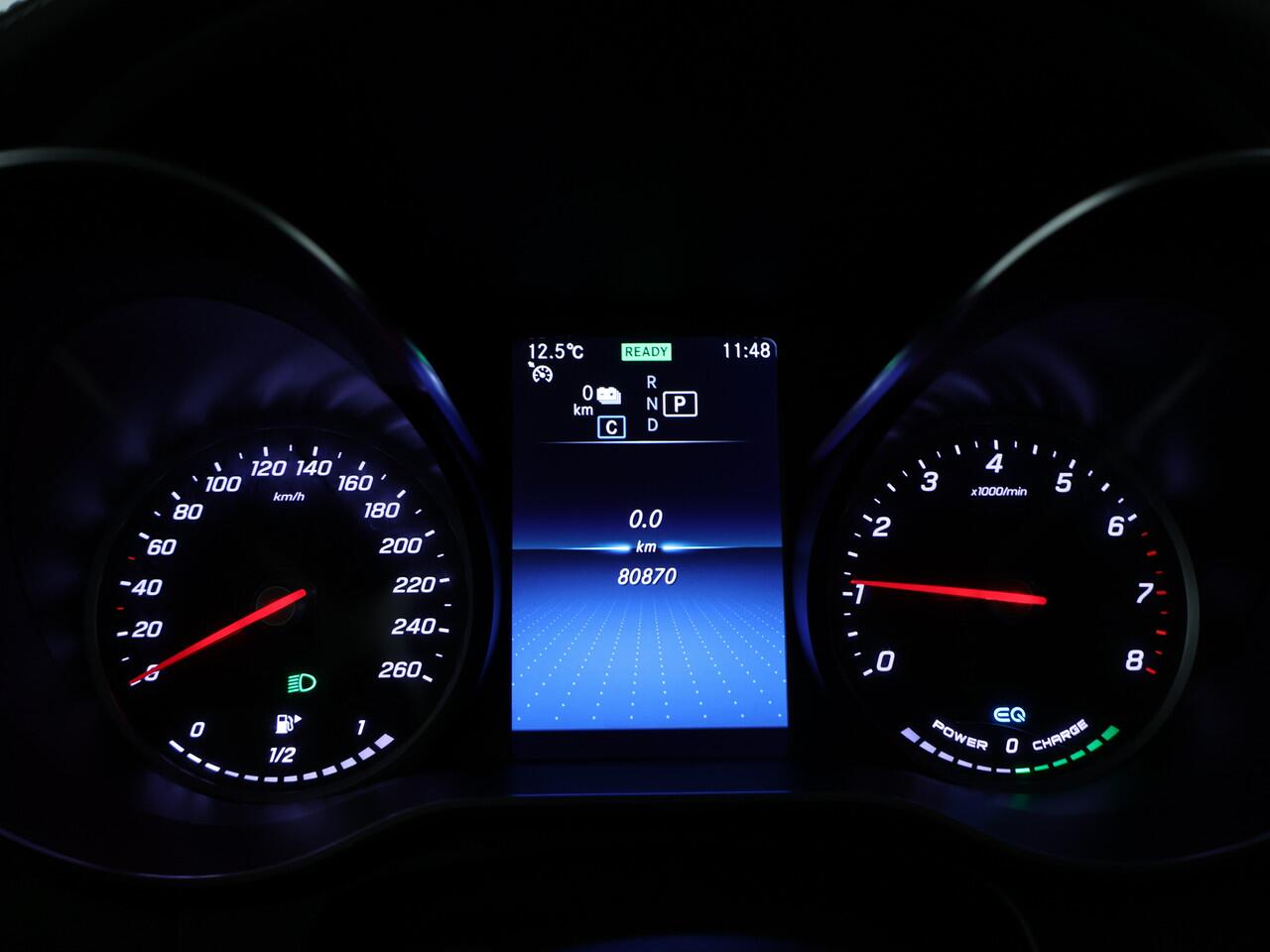 Mercedes-Benz GLC-KLASSE 300 e 4MATIC AMG Plug-In Hybride | Night Pakket | Panoramadak | 20 Inch AMG Velgen | Inclusief 24 maanden MB Certified garantie voor Europa.