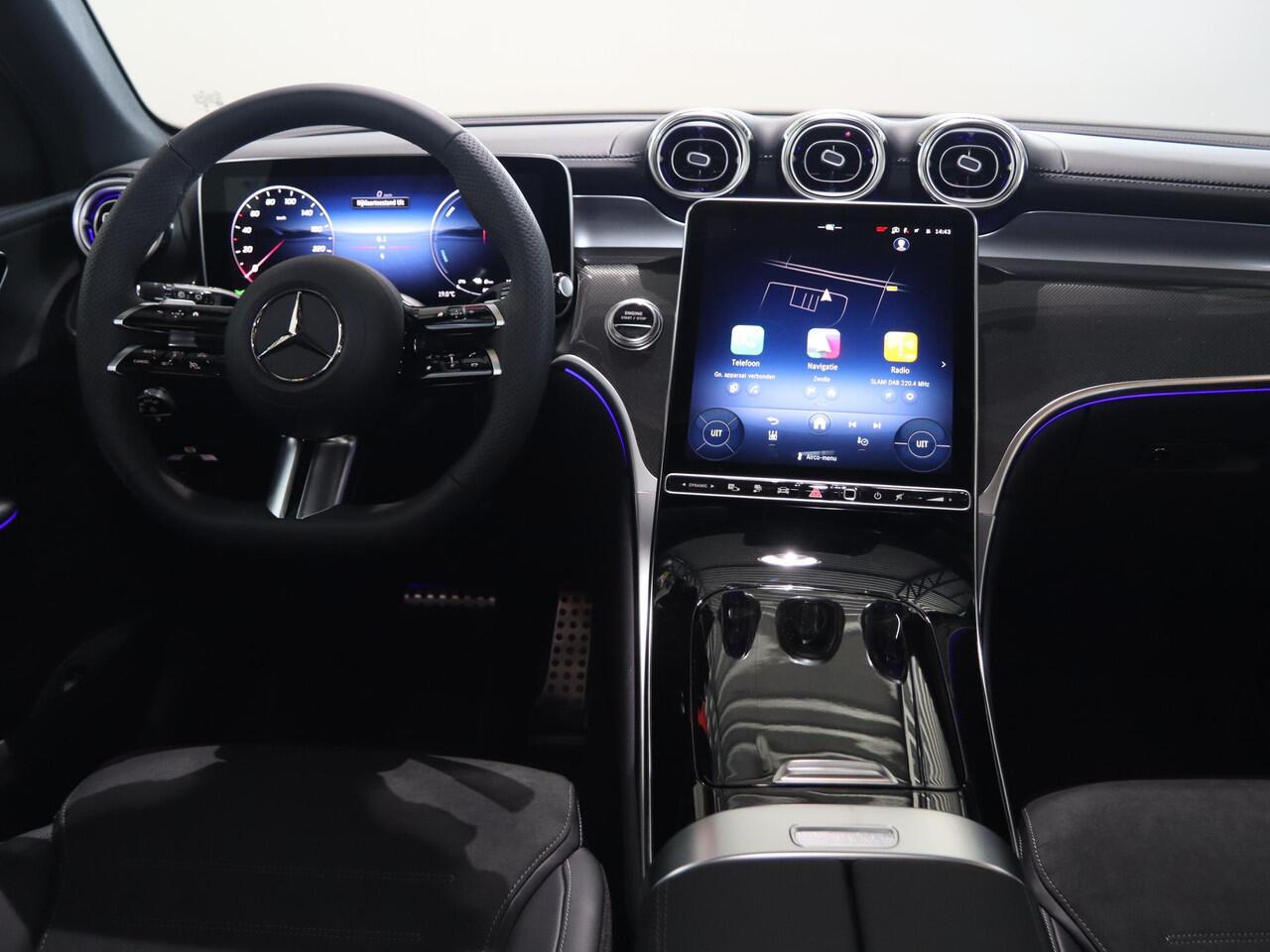 Mercedes-Benz GLC-KLASSE 300e 4MATIC Sport Edition | Panoramaschuifdak | Premium pakket | Nightpakket | 360° camera | Dodehoekassistent | DIGITAL LIGHT |