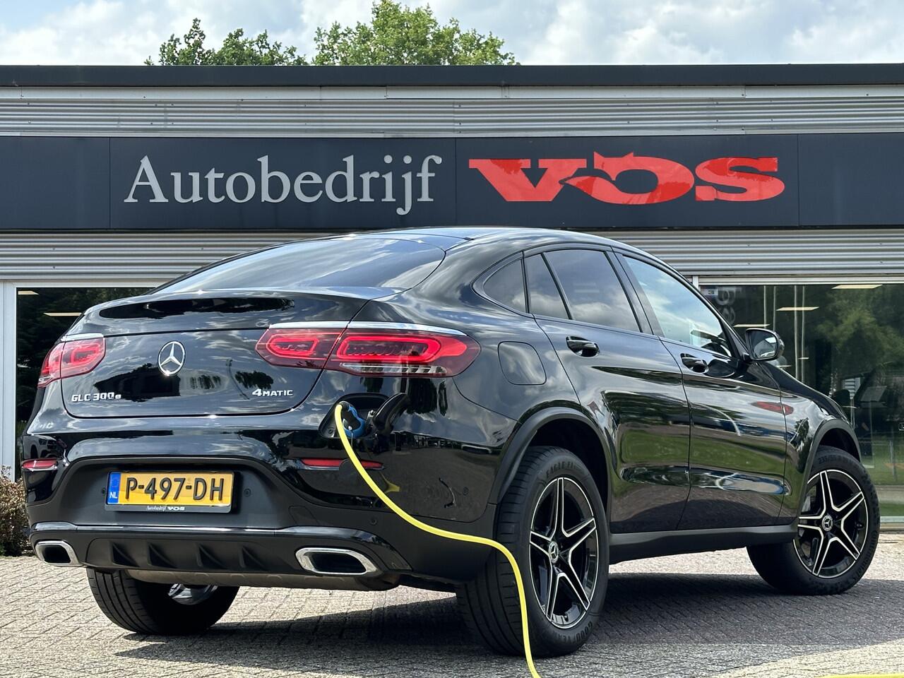 Mercedes-Benz GLC-KLASSE Coupé 300e 4MATIC AMG-Line | Night pakket | Camera | Virtual cockpit