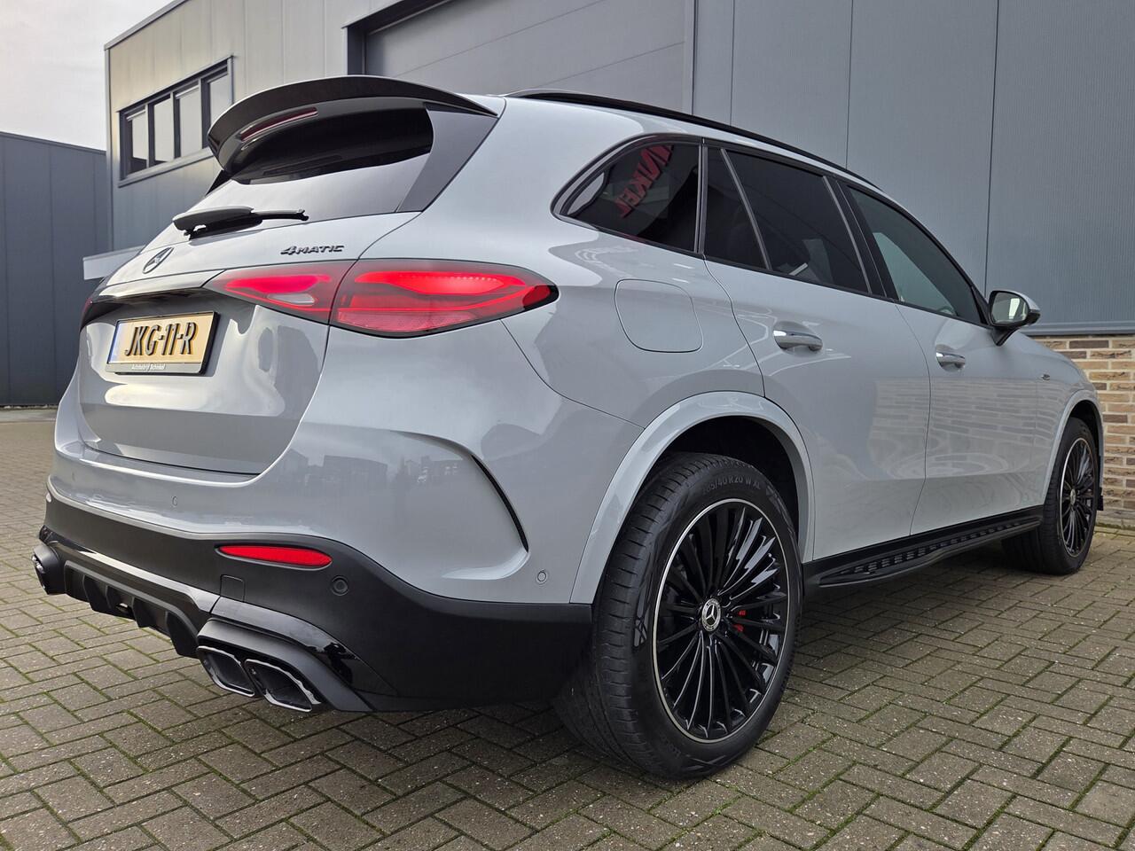 Mercedes-Benz GLC-KLASSE 300e 4MATIC Sport Edition AMG,360 Camera,Pano,volgsysteem,20 Inch Velgen,enz Garantie tot 11-2027 of tot 200.000 km !!!!