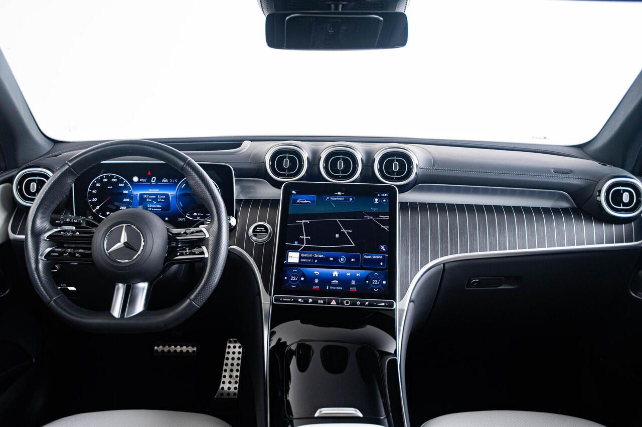 Mercedes-Benz GLC-KLASSE 400e 4MATIC AMG Line Trekhaak - Panoramadak - Treeplanken - Rijassistentiepakket plus - Comfortonderstel - Head up - Burmester - Memory pakket - ENERGIZING AIR CONTROL -