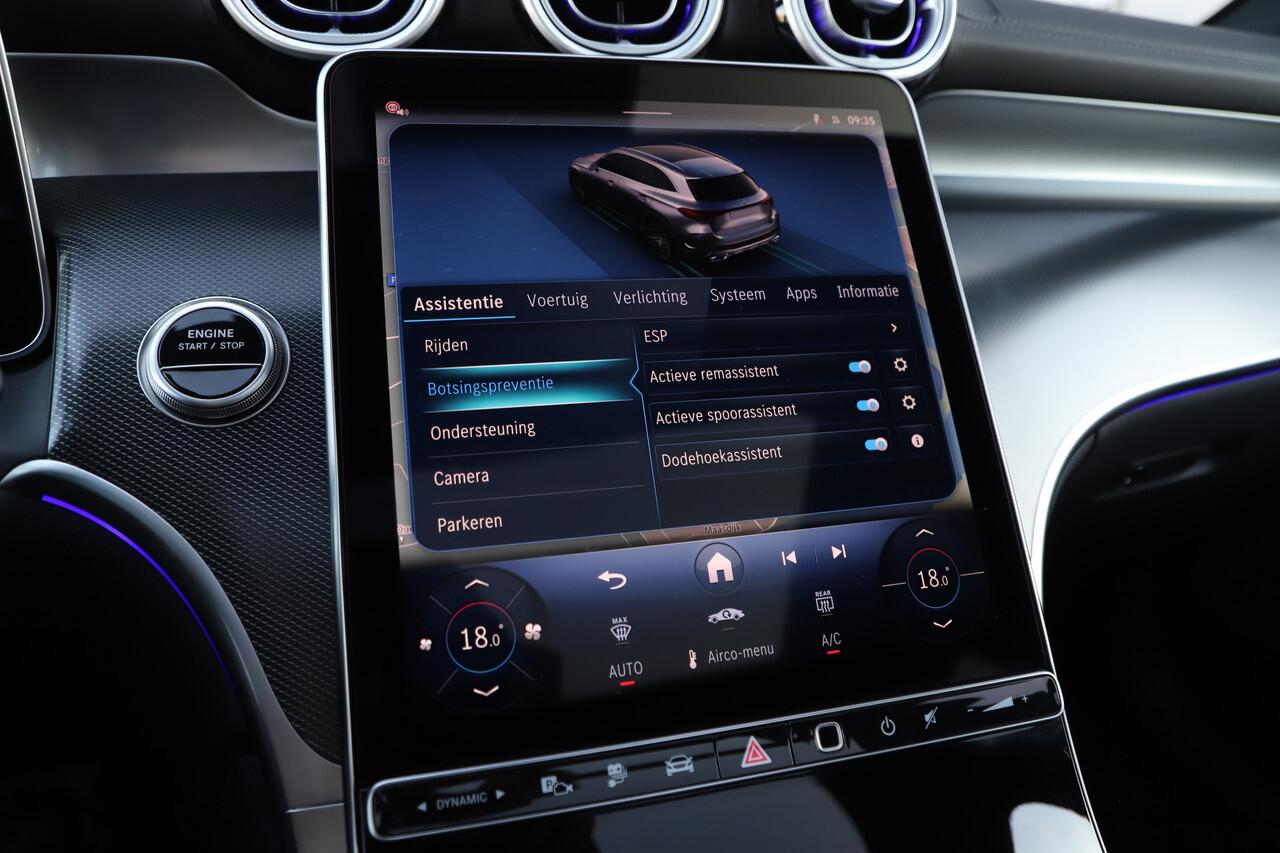 Mercedes-Benz GLC-KLASSE 300e AMG 4-Matic | 313PK | Pano | Sfeerverlichting | Distronic | Memory | Stuurwielverw. | Standkachel | Trekhaak | Stoelverw. | 2025.