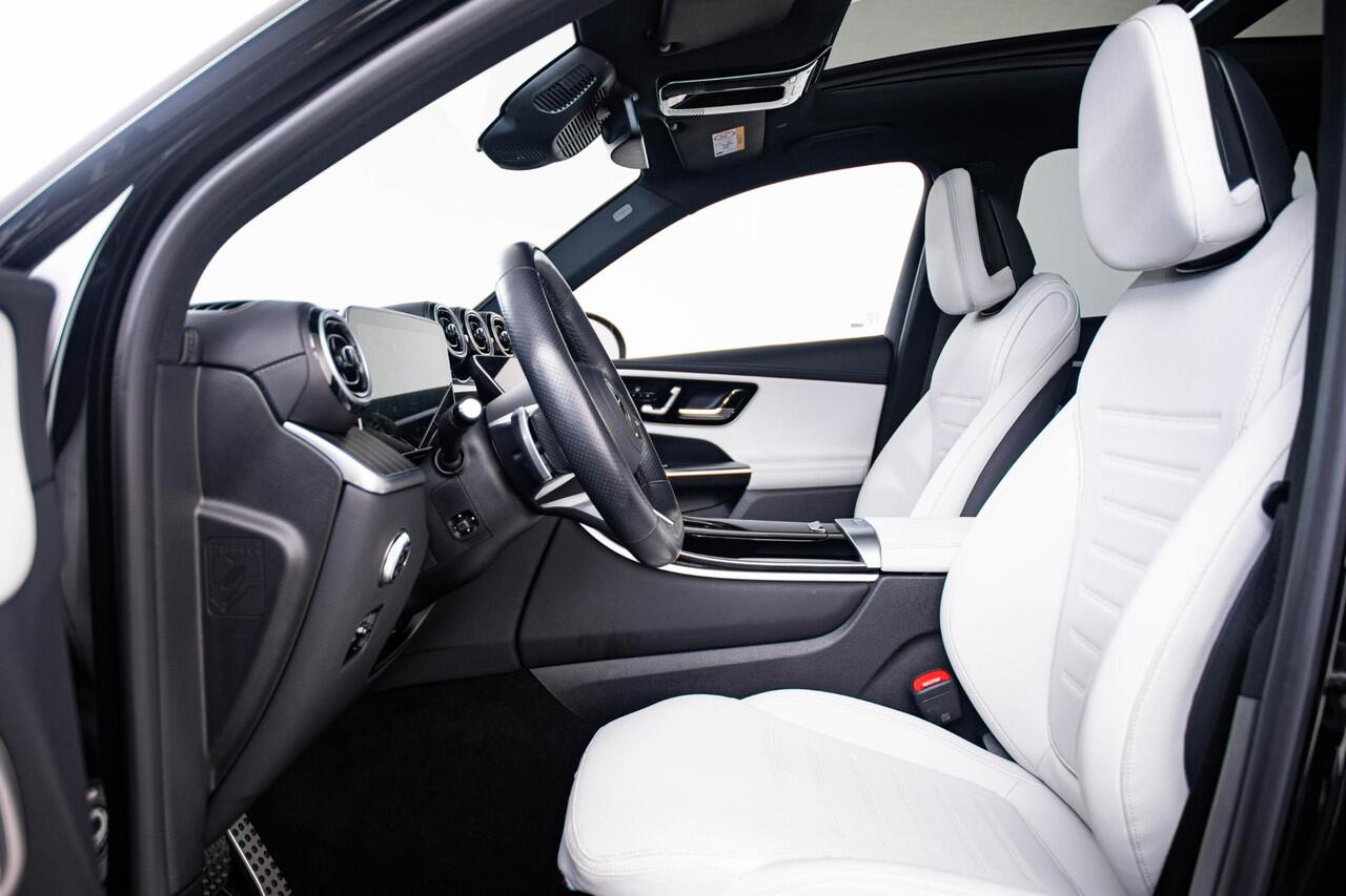 Mercedes-Benz GLC-KLASSE 400e 4MATIC AMG Line Trekhaak - Panoramadak - Treeplanken - Rijassistentiepakket plus - Comfortonderstel - Head up - Burmester - Memory pakket - ENERGIZING AIR CONTROL -