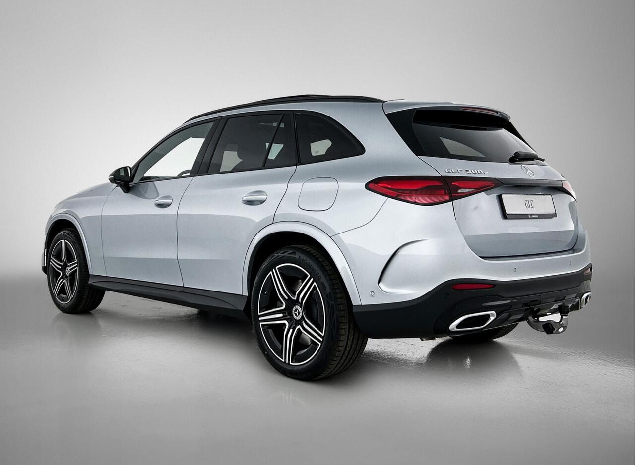 Mercedes-Benz GLC-KLASSE 300e 4MATIC Sport Edition | Trekhaak | Nightpakket | AMG Premium | Parkeerpakket met 360°-camera | Memorypakket | URBAN GUARD voertuigbescherming plus | Winter pakket | KEYLESS GO-comfortpakket | Dodehoekassistent |