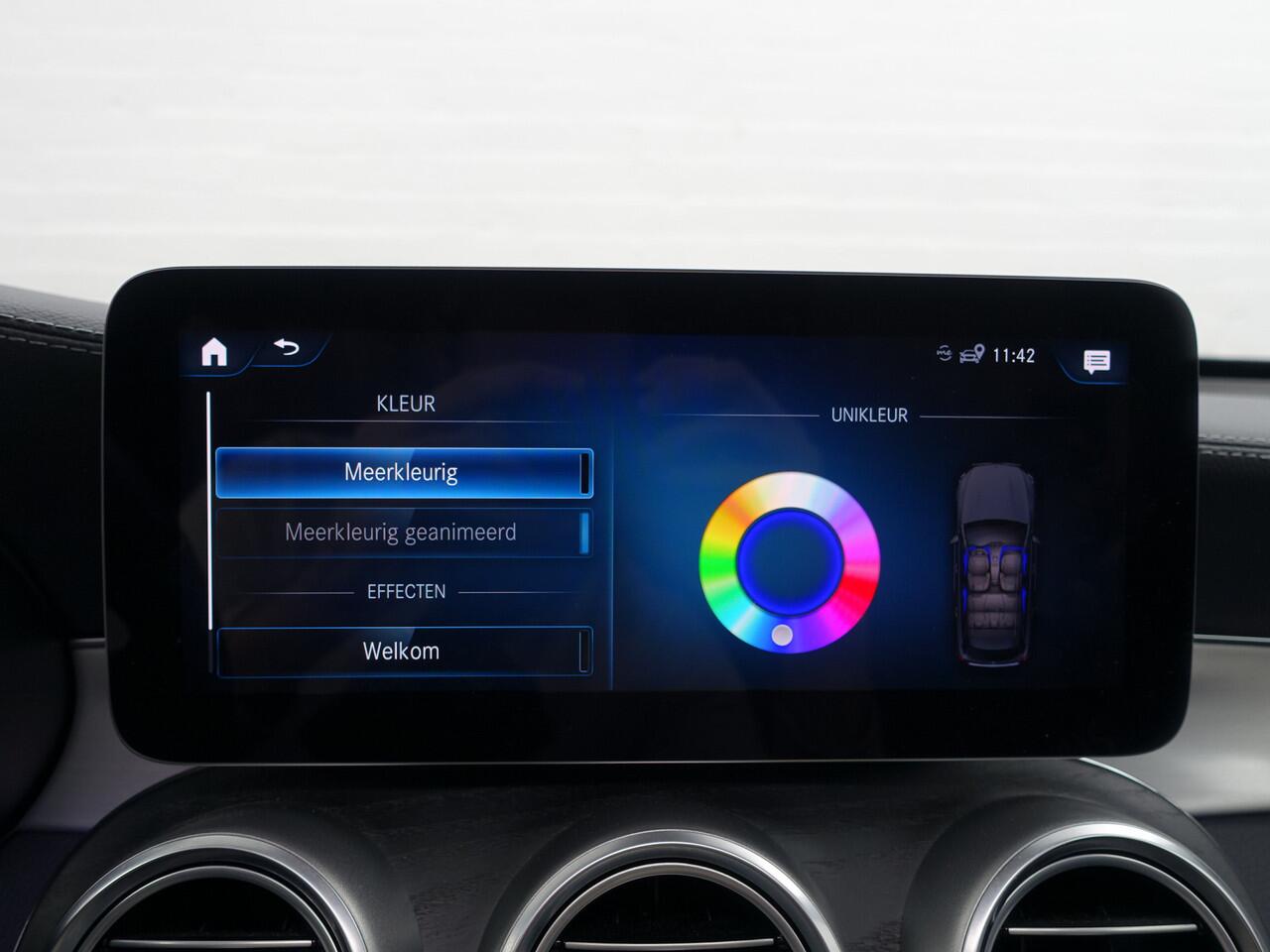 Mercedes-Benz GLC-KLASSE 300e 4MATIC AMG Premium Plus Aut- Panodak, Burmester, Sfeerverlichting, Xenon led, Treeplanken, Ada Cruise