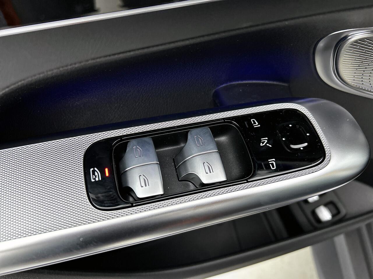 Mercedes-Benz GLC-KLASSE 400e 4MATIC Sport Edition | Trekhaak | Nightpakket | AMG Premium Plus | Rijassistentiepakket Plus | DISTRONIC PLUS | Techniekpakket met Airmatic | EASY PACK achterklep |