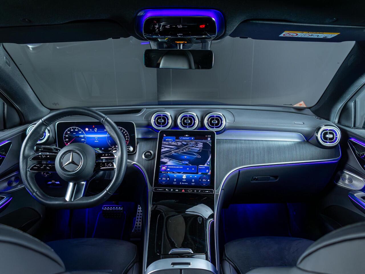 Mercedes-Benz GLC-KLASSE Coupé 300e 4MATIC AMG Line Premium PLUS | Panorama dak | Trekhaak