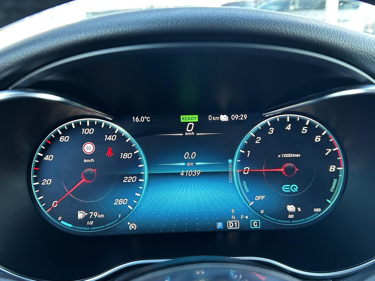 Mercedes-Benz GLC-KLASSE 300e 4MATIC Business Solution AMG | Panoramadak | Stoelverwarming | Cruise Control