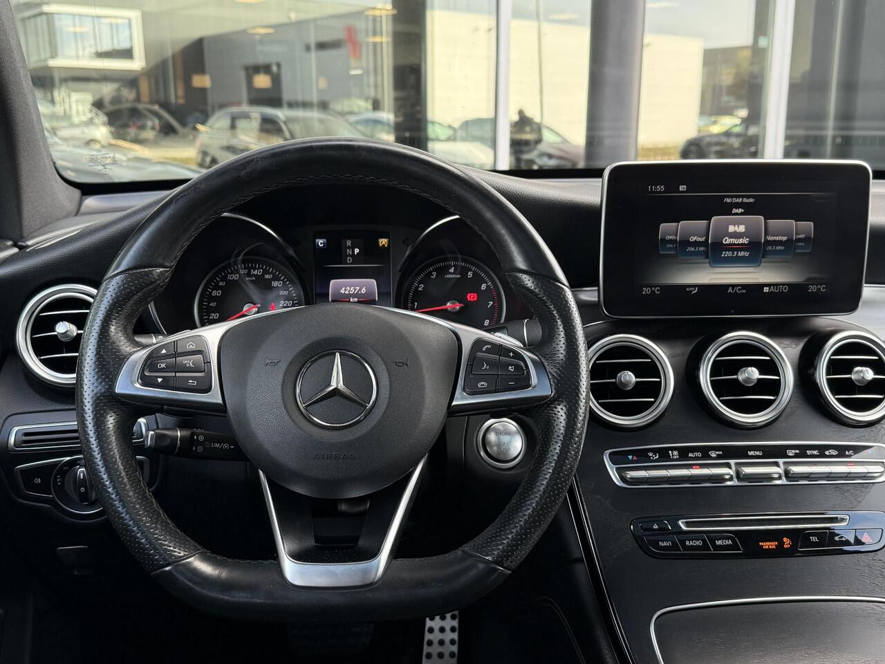 Mercedes-Benz GLC-KLASSE 250 4MATIC Premium Panorama dak