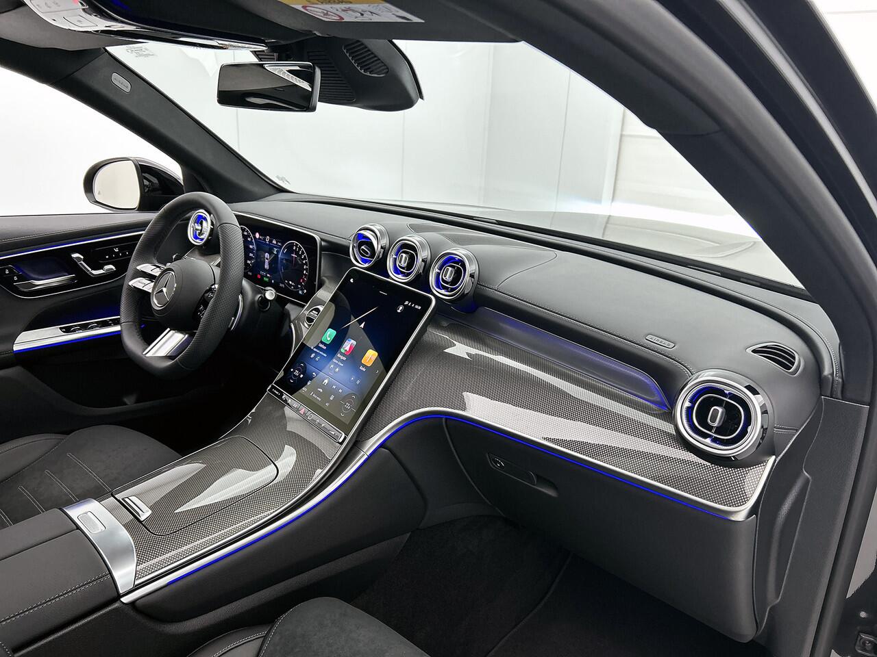 Mercedes-Benz GLC-KLASSE 300e 4MATIC Sport Edition | Premium pakket | Trekhaak | Nightpakket | Winter pakket | Rijassistentiepakket Plus | Digital Light | 360°-camera | Panoramaschuifdak | Memorypakket |