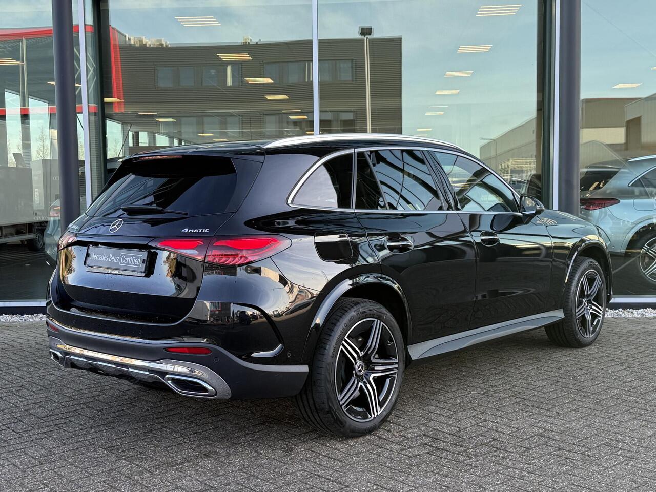 Mercedes-Benz GLC-KLASSE 300e 4MATIC Sport Edition Panorama dak | Trekhaak
