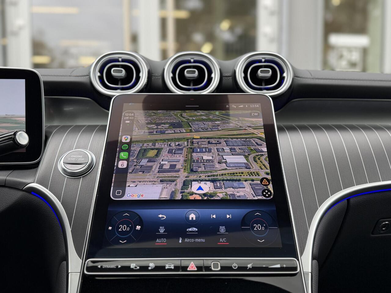 Mercedes-Benz GLC-KLASSE 300e 4MATIC AMG |Pano|Burmester|Night|Memory|360Cam|20"|Trekhaak|