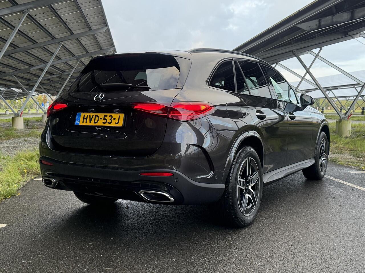 Mercedes-Benz GLC-KLASSE 400e 4MATIC AMG Line | Night | Panoramadak | Trekhaak | Memory stoelen | Digital light | Sfeerverlichting |