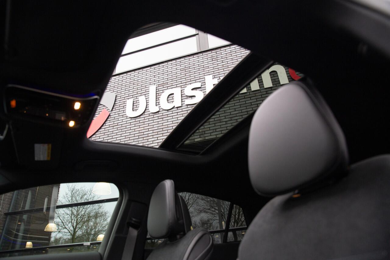 Mercedes-Benz GLC-KLASSE Coupé 400e 4MATIC AMG Line , Panoramadak, Burmester, Trekhaak, VOL!