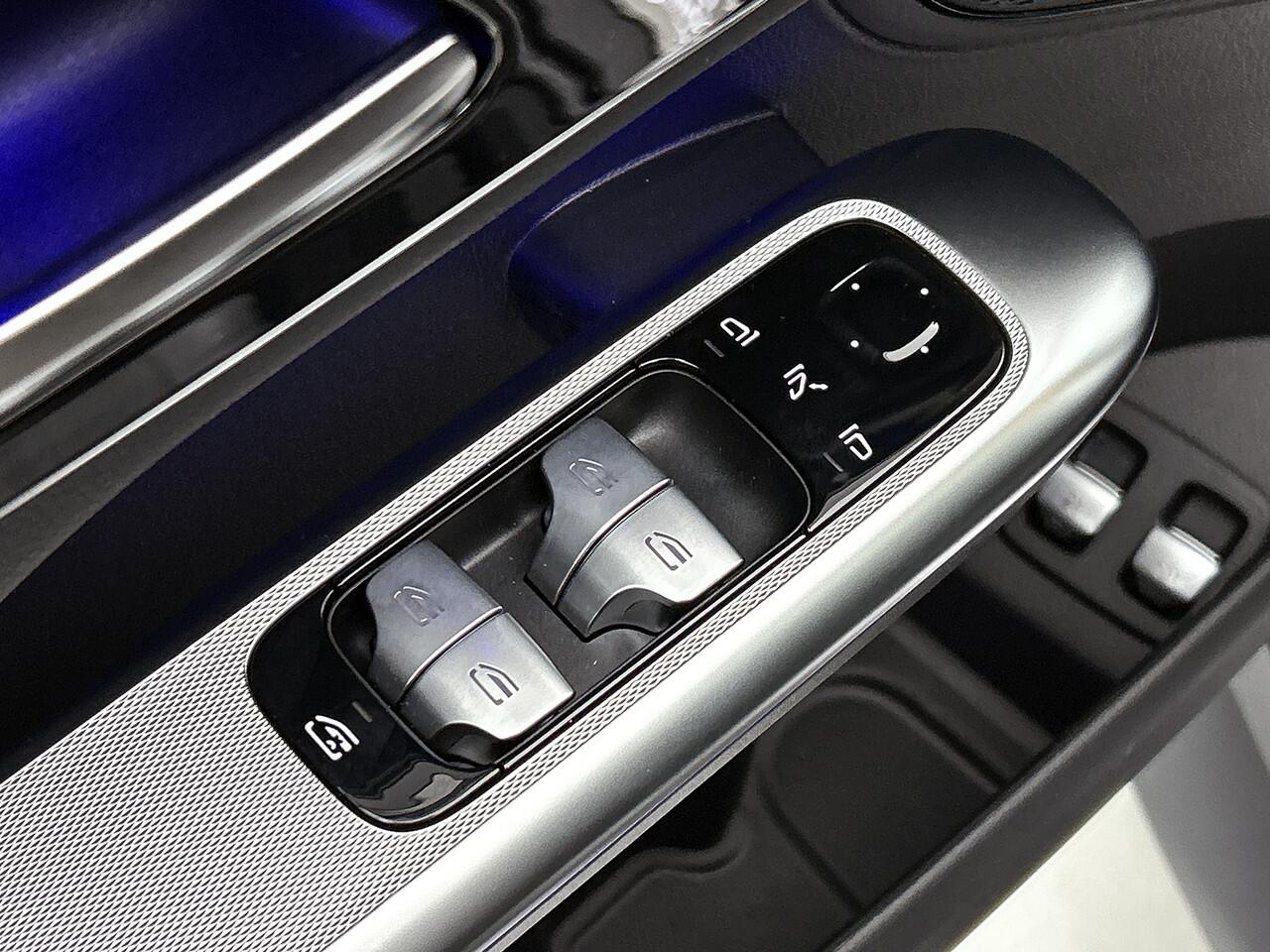 Mercedes-Benz GLC-KLASSE 400e 4MATIC Sport Edition | AMG Premium | Parkeerpakket met 360°-camera | KEYLESS GO-comfortpakket | EASY PACK achterklep | MBUX Augmented Reality | Memorypakket | 20 inch AMG velgen |