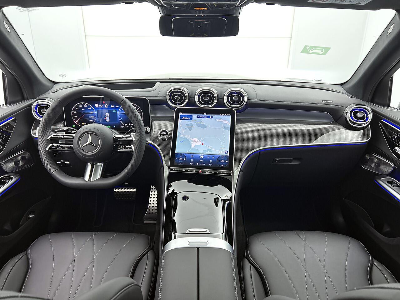 Mercedes-Benz GLC-KLASSE 400e 4MATIC Sport Edition | Techniekpakket met Airmatic | Nightpakket | AMG Premium Plus | Rijassistentiepakket Plus | Head-up display | Winterpakket | Burmester® 3D sound systeem | Nappaleder |