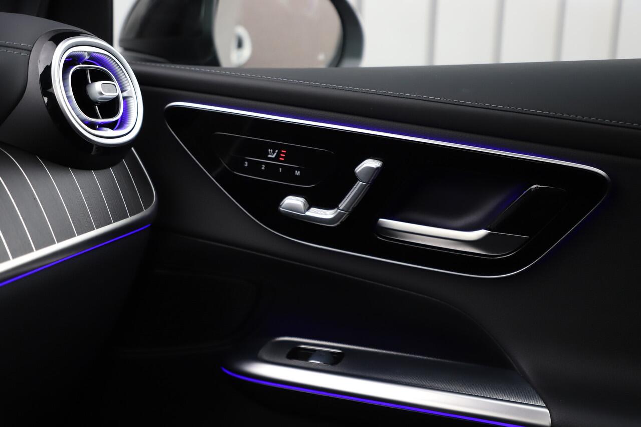 Mercedes-Benz GLC-KLASSE 300e AMG 4-Matic | 313PK | Pano | Sfeerverlichting | Distronic | Memory | Stuurwielverw. | Standkachel | Trekhaak | 2025.