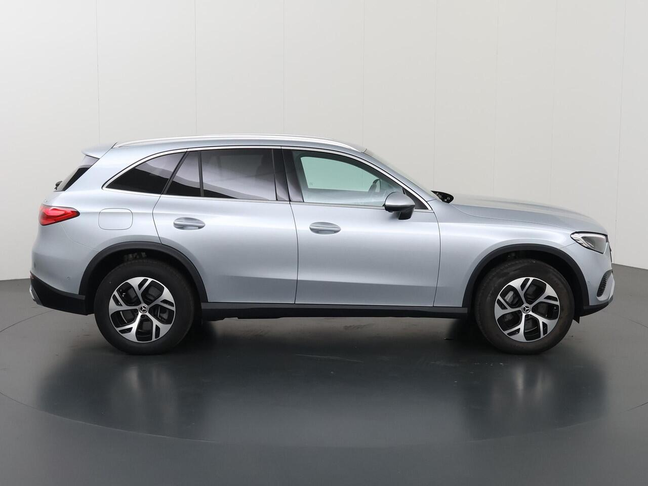 Mercedes-Benz GLC-KLASSE 300e 4MATIC Luxury Line | Trekhaak | Memory | Winter pakket |