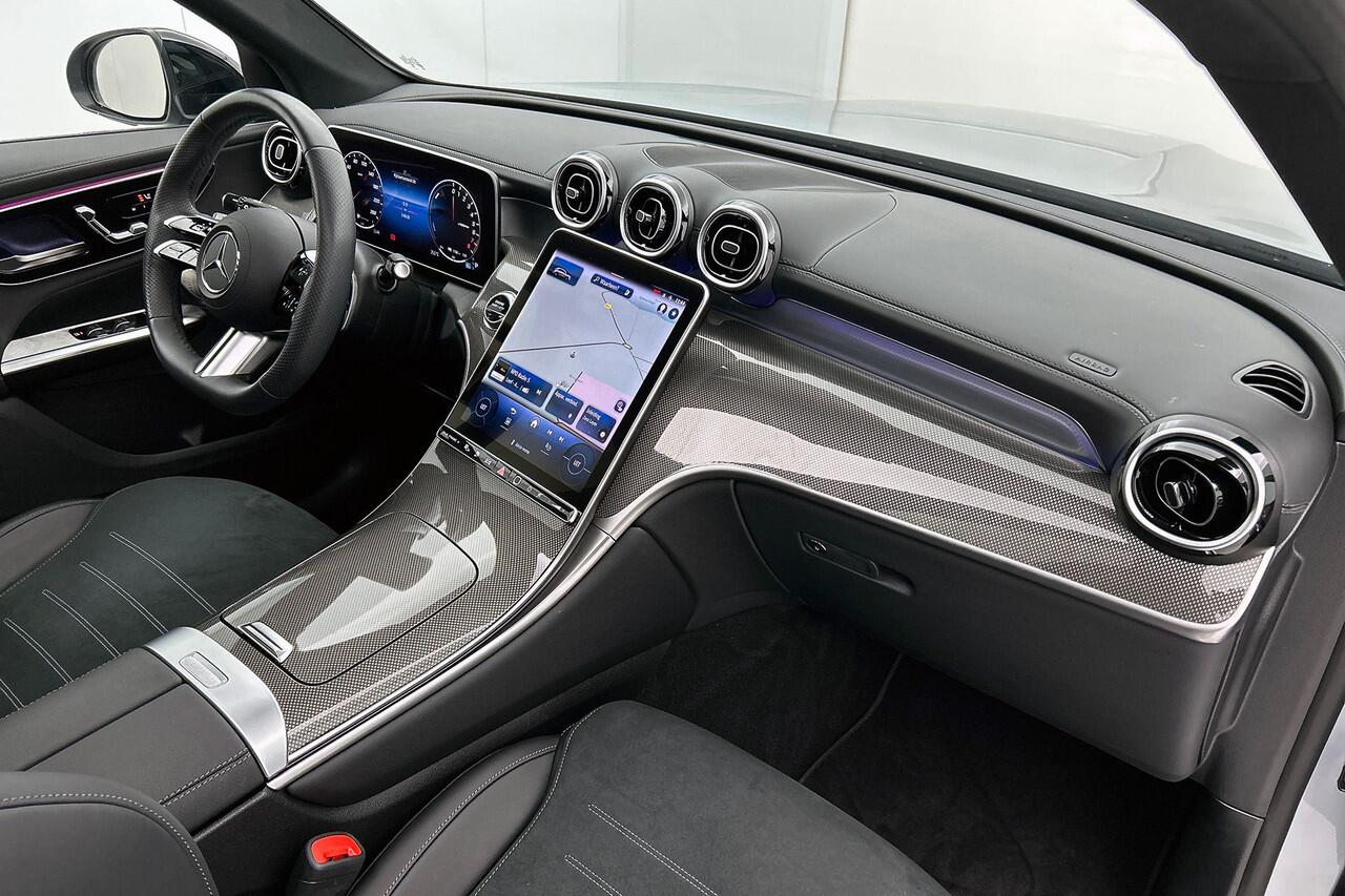 Mercedes-Benz GLC-KLASSE 400e 4MATIC AMG Line Pano, Trekhaak, Burmester, Rijassistentpakket plus