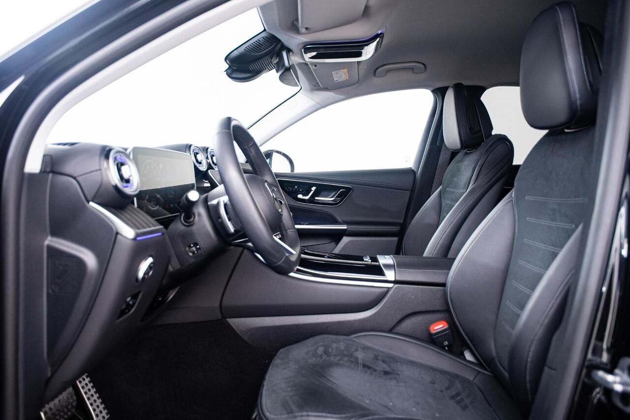 Mercedes-Benz GLC-KLASSE 300e 4MATIC AMG Line Premium pakket - Trekhaak - Comfortonderstel - Burmester - Memory pakket - Winter Pack - Parkeerpakket met 360°-camera - DIGITAL LIGHT -